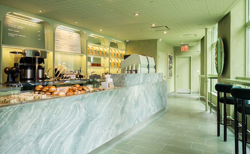 Blank Street Coffee review — iced matcha latte and cold brew on a café counter